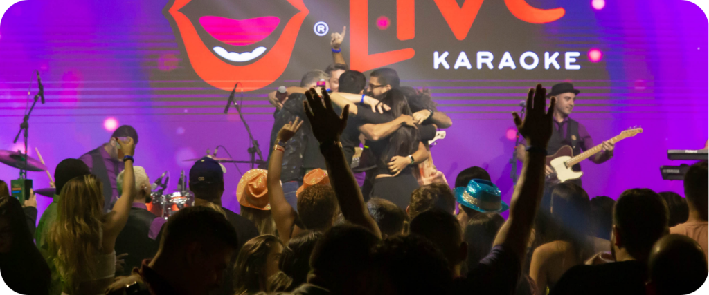 Pausas que conectam: o impacto da Live Karaoke no ambiente de trabalho.