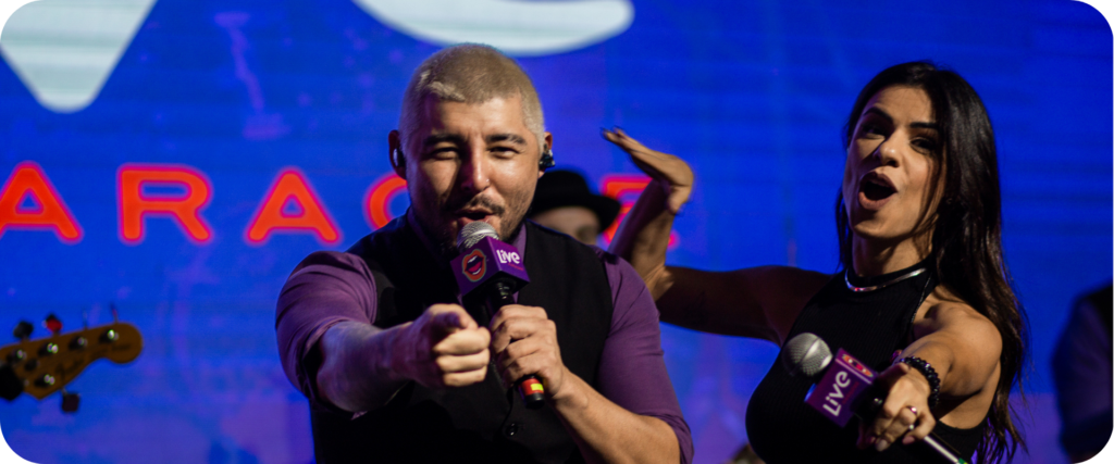 Descubra leis bizarras sobre karaokê ao redor do mundo. De músicas proibidas a multas por cantar em público: veja o que é verdade e onde acontece.